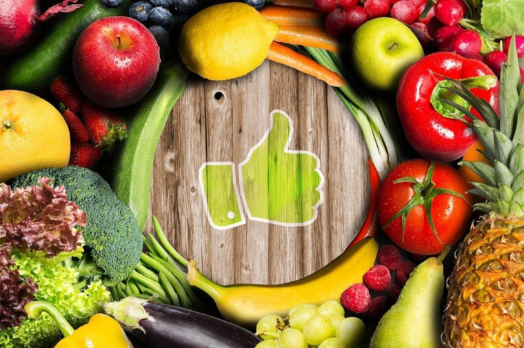 Овощи и фрукты - полезные для школьника продукты!.