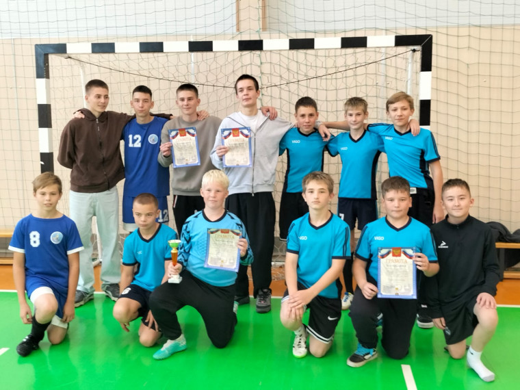 Наши чемпионы мини футбола..